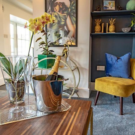 Pass The Keys Art Deco Inspired Apartment With Roof Top Views Shrewsbury Zewnętrze zdjęcie