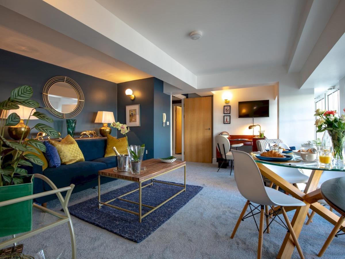 Pass The Keys Art Deco Inspired Apartment With Roof Top Views Shrewsbury Zewnętrze zdjęcie