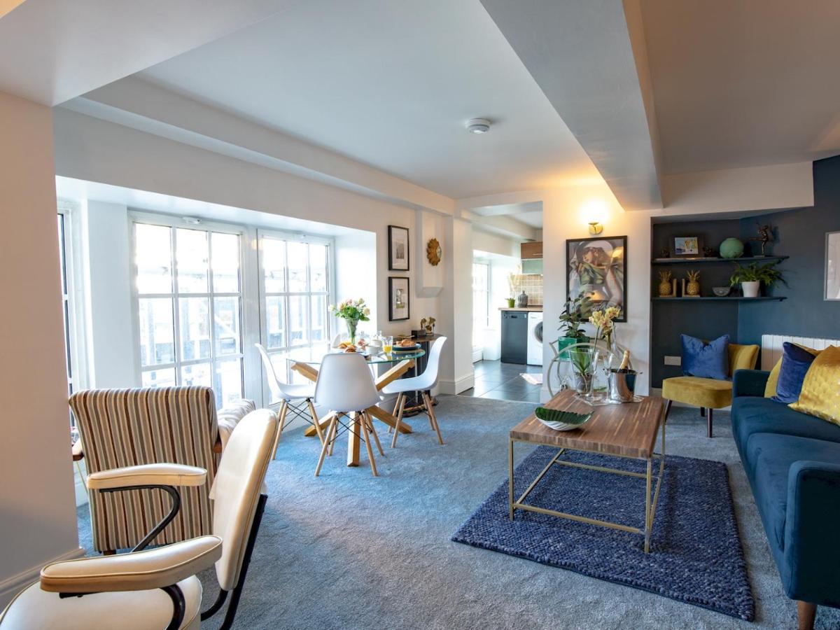 Pass The Keys Art Deco Inspired Apartment With Roof Top Views Shrewsbury Zewnętrze zdjęcie